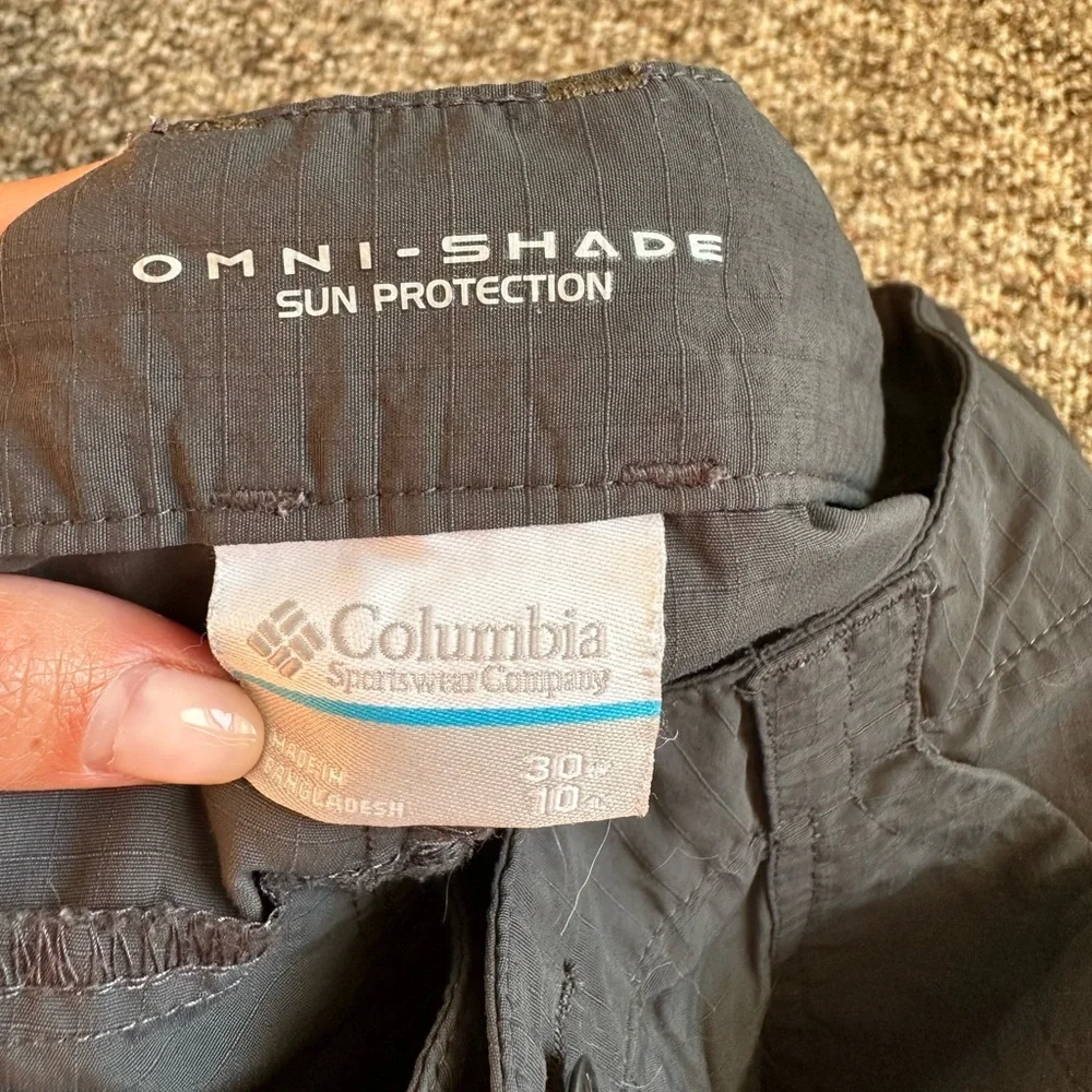 Men’s Columbia Shorts - Picture 3 of 3